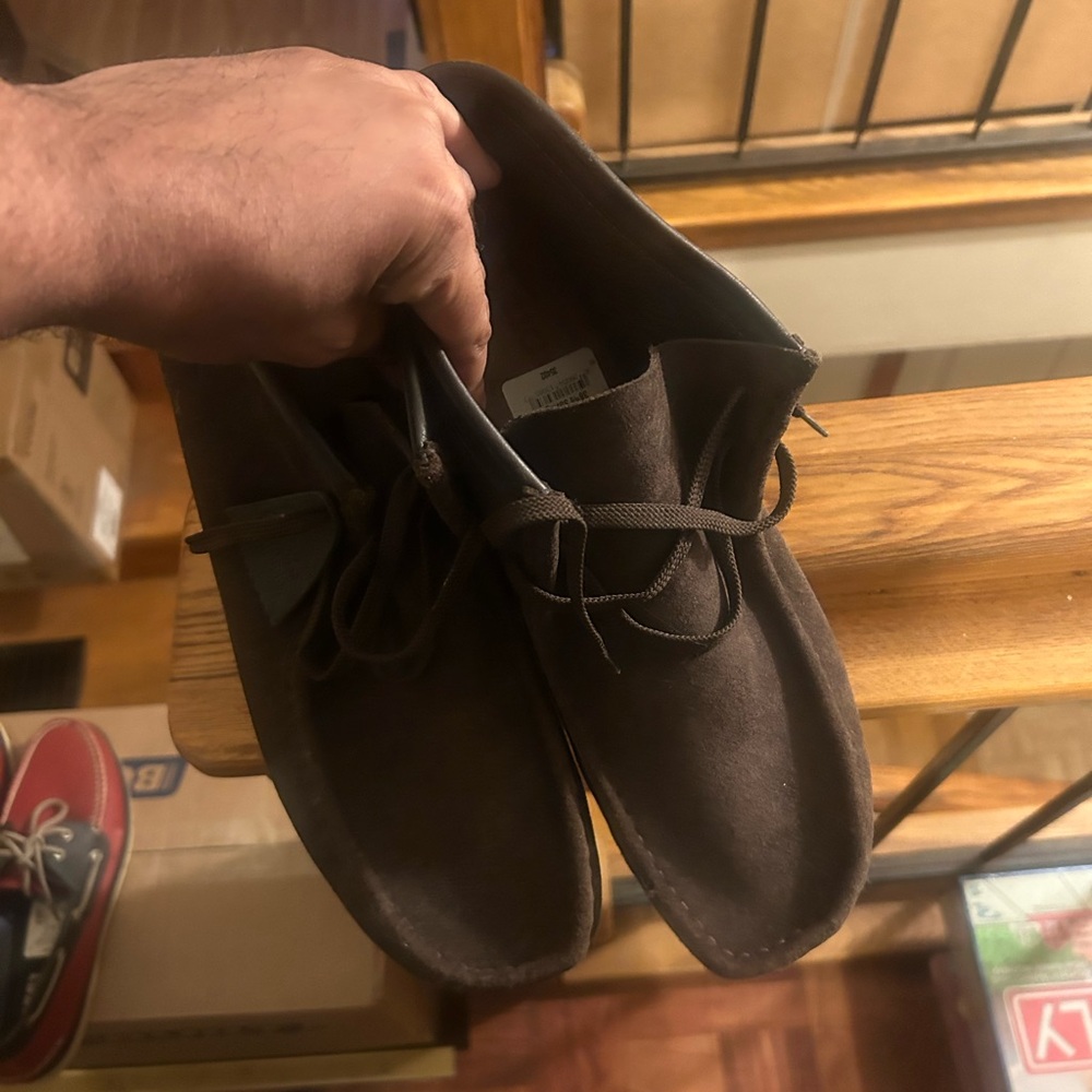 Brand new Clark’s wallabees retail valuesil 200$ my price 100$ - Picture 2 of 3